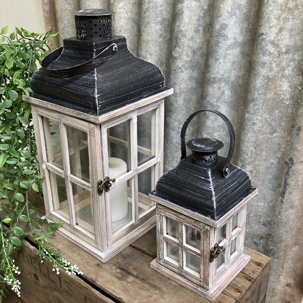 Country Lantern set of 2 Evelyn and Owl
