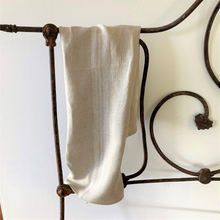 Load image into Gallery viewer, french linen tea towel with a white stripe