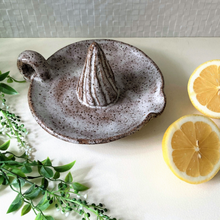 Load image into Gallery viewer, country style juice extractor handmade in Australia