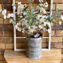 Load image into Gallery viewer, farmhouse planter