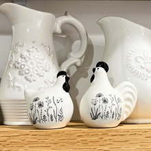 Load image into Gallery viewer, Bregns Chicken Figurine - pair
