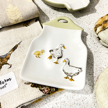 Load image into Gallery viewer, Buttercup Tea Bag Tidy
