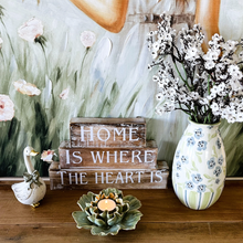 Load image into Gallery viewer, Morag Country Vase
