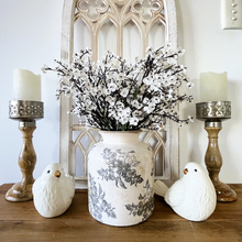 Load image into Gallery viewer, Florence Vase
