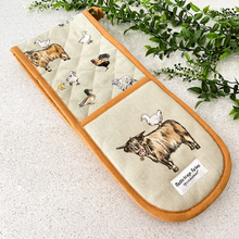 Load image into Gallery viewer, Buttercup Double Oven Glove
