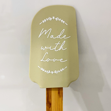 Load image into Gallery viewer, Highland Sheep Spatulas - set/2
