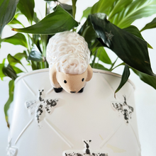 Load image into Gallery viewer, Sheep Pot Hanger
