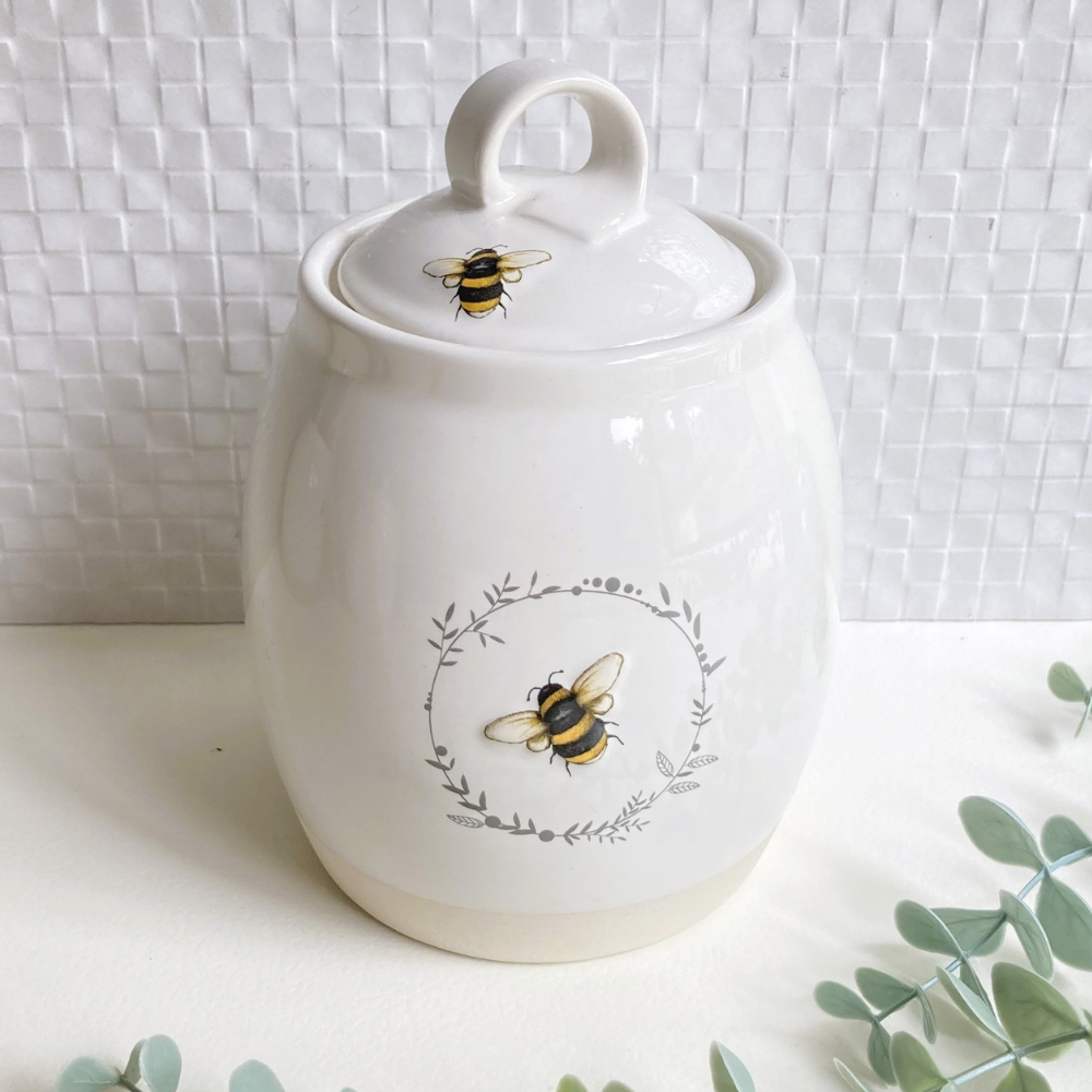 Bumble Bee Wreath Canister