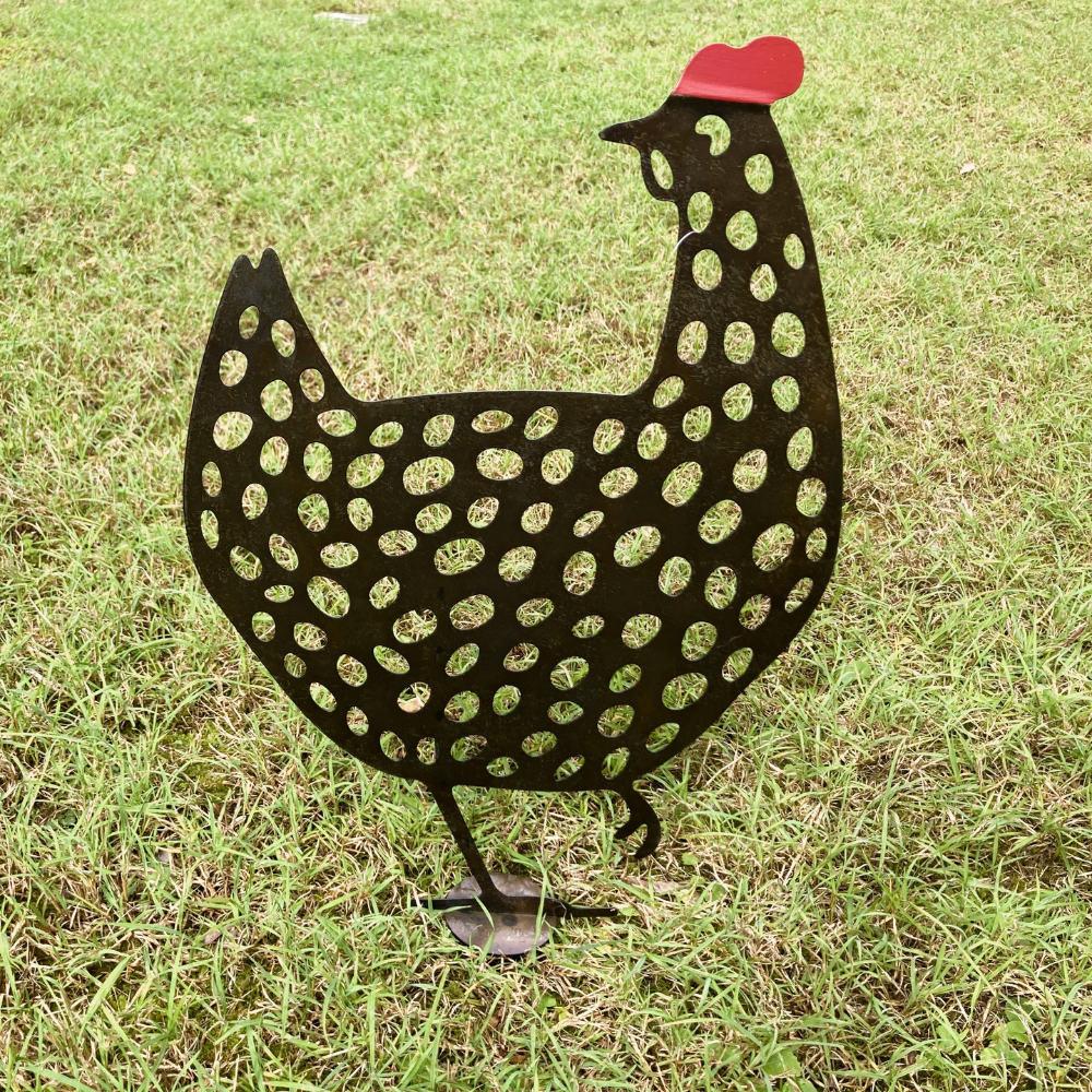 Lucy the Hen - garden stake