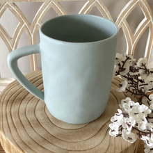 Load image into Gallery viewer, Flax Mug - duck egg blue

