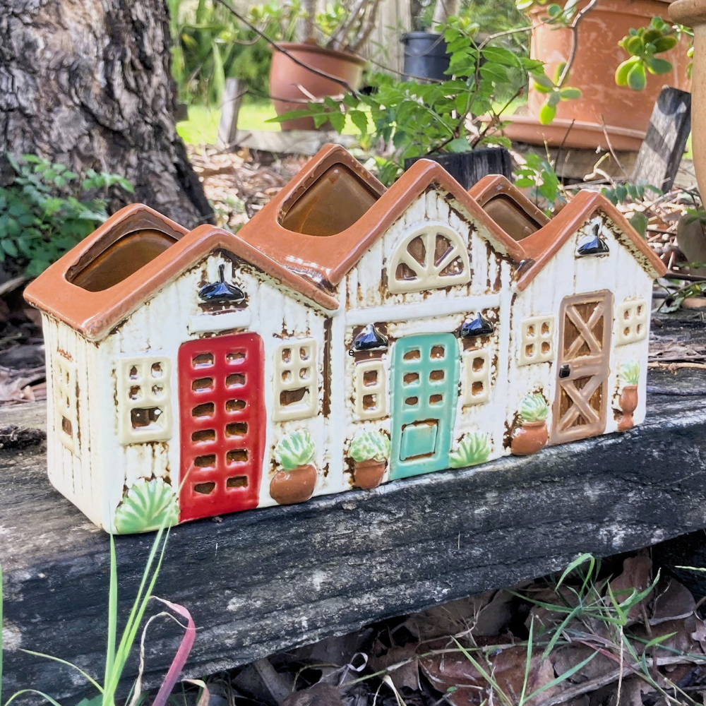 Farm Sheds Planter