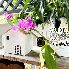 Load image into Gallery viewer, Rustic House Planter
