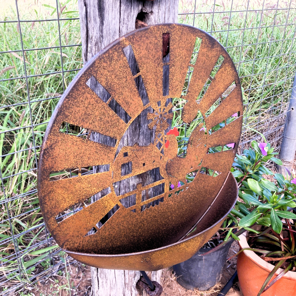 Farm Scene Wall Planter - rooster