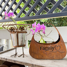 Load image into Gallery viewer, Arty Owl Pot Planter
